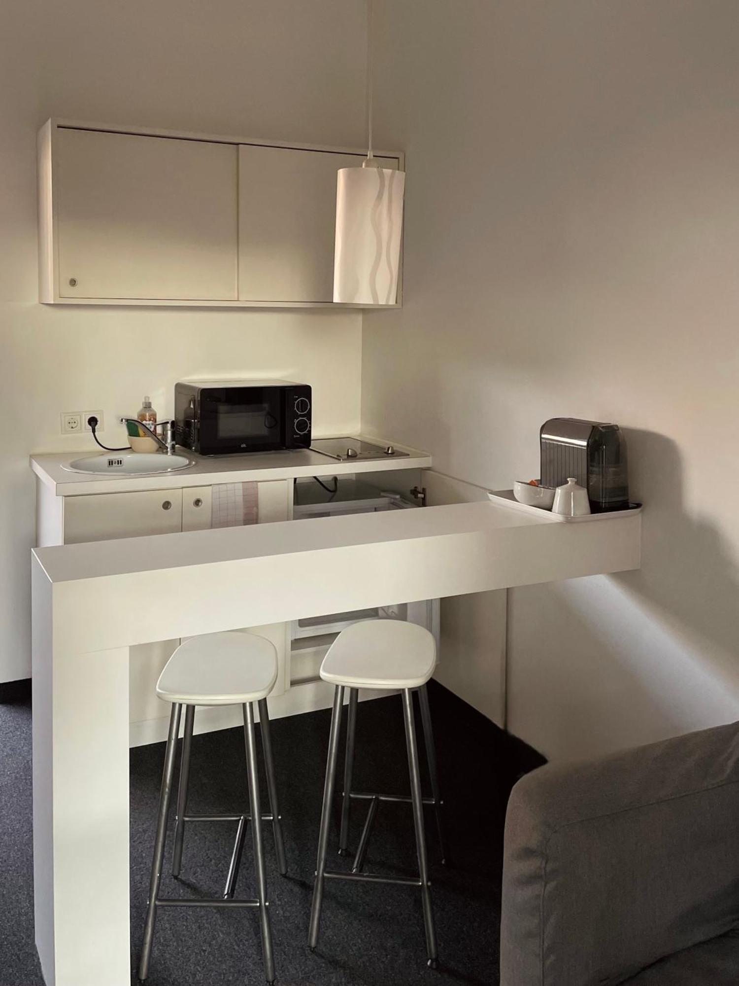 Hotel Caldor - 24H Self-Check In Muenchendorf ห้อง รูปภาพ